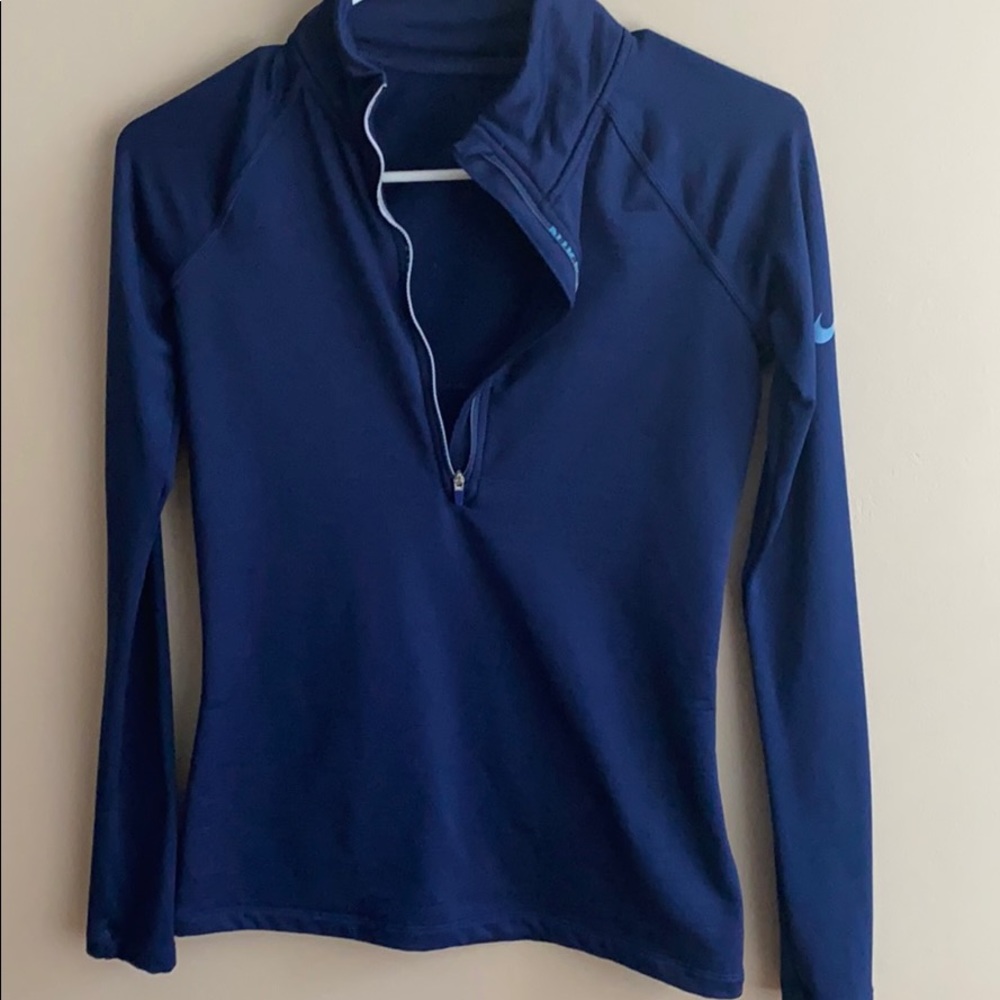 Nike pullover